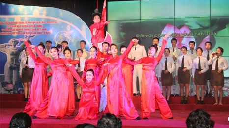 Thi sáng tác thơ đề tài ‘Người nữ chiến sĩ CAND’