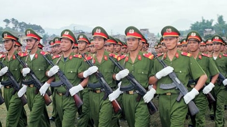 Khen thưởng các tập thể, cá nhân xuất sắc trong đấu tranh trấn áp tội phạm