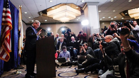 Cựu Chủ tịch Ủy ban Đối ngoại Thượng viện Mỹ bị truy tố về tội tham nhũng