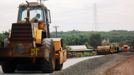 Đường Hồ Chí Minh qua Tây Nguyên: Một số dự án chậm, không đạt chuẩn