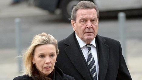 Chính khách giữ “kỷ lục” về ly dị