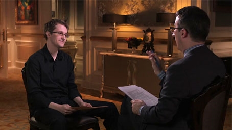 “Người thổi còi” Snowden còn đáng sợ hơn… quân khủng bố!