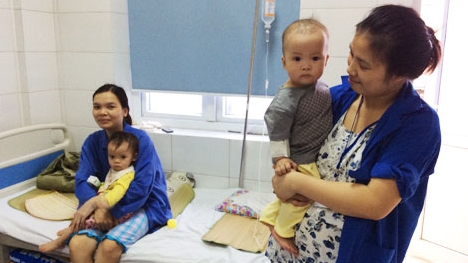 Giải cứu các nạn nhân ngộ độc chì ở Hưng Yên