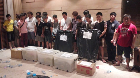 Băng nhóm lừa đảo người Trung Quốc giả danh cảnh sát bị triệt phá như thế nào?