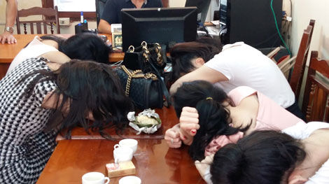 Triệt phá đường dây bán dâm ngàn đô có người mẫu, á khôi tham gia