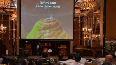 Sơn Đoòng gây ấn tượng mạnh tại Singapore