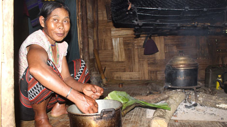 Cuộc sống mới của bà con A Bả sau khi từ bỏ di dân tự phát