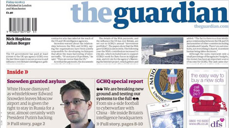 Khi nhà báo trở thành mục tiêu theo dõi của tình báo Mỹ, Anh