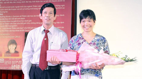 Gặp người phụ nữ có tên được đặt cho một tiểu hành tinh trong hệ mặt trời