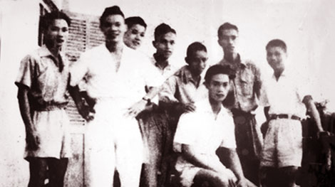 Bảo vệ chính quyền cách mạng non trẻ