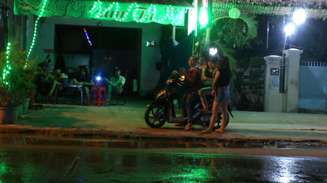 Thiên đường cà phê 'đèn mờ' ở TP Hồ Chí Minh