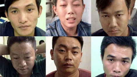 Vụ án mạng trong căn nhà dán kín giấy báo