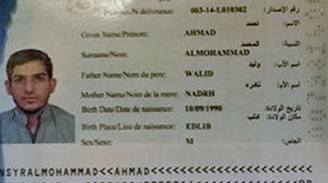 Bắt giữ người có cùng hộ chiếu với kẻ đánh bom ở Paris 