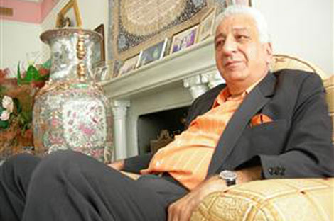 Những ông trùm buôn vũ khí: Monzer al-Kassar – “Hoàng tử Marbella”