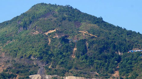 Khai thác thiếc thổ phỉ, một người bị đá đè tử vong 