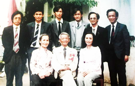 Trưởng thành từ tấm gương của bố và đức hy sinh của mẹ