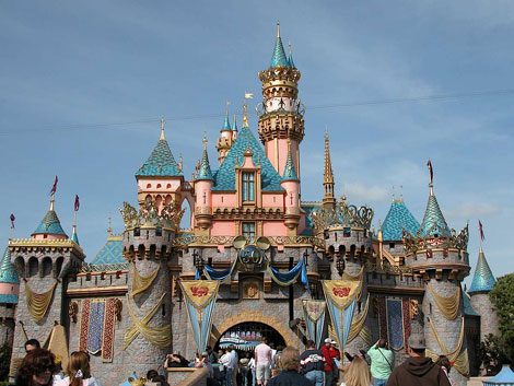 Disneyland chuẩn bị xây dựng khu giải trí mới mang tên Star Wars Land