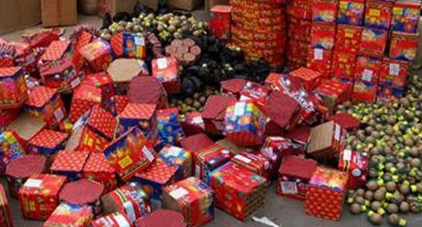 Đưa 5 vụ án về pháo nổ ra xét xử lưu động trước Tết nguyên đán Bính Thân 2016