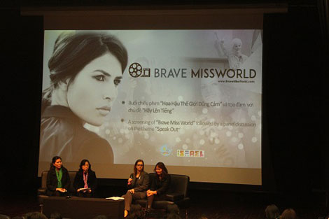 Hành trình đấu tranh bảo vệ một nửa thế giới của của “Hoa hậu Thế giới dũng cảm”