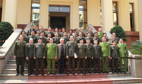 Tổng kết lịch sử CAND Việt Nam trong sự nghiệp kháng chiến chống Mỹ