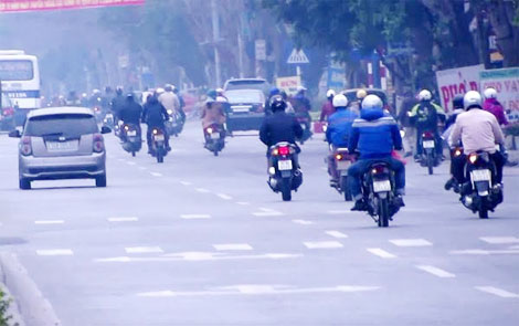 "Xe máy bật xi nhan trái hàng loạt ở Hải Phòng": Có thể bị phạt đến 1,2 triệu đồng