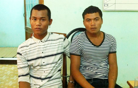 Vô cớ phá hoại tài sản công dân