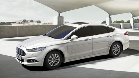 Tìm chủ sở hữu xe ôtô Ford Mondeo