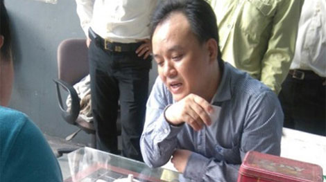 Khuất tất sau lời khai báo mất ô tô tại khu chung cư