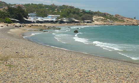 Hai bãi tắm ở Hà Tĩnh có chỉ số sắt vượt ngưỡng cho phép