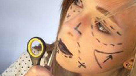 Tiềm ẩn nguy cơ từ rối loạn mặc cảm ngoại hình