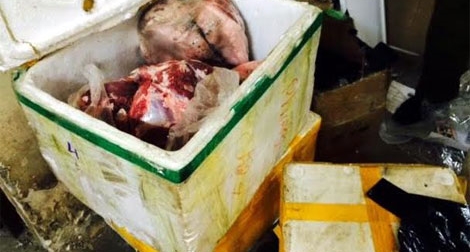 Lợn đông lạnh, ngan quay bẩn "đổ bộ" Quảng Ninh