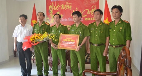 Đà Nẵng thưởng "nóng” Cảnh sát môi trường