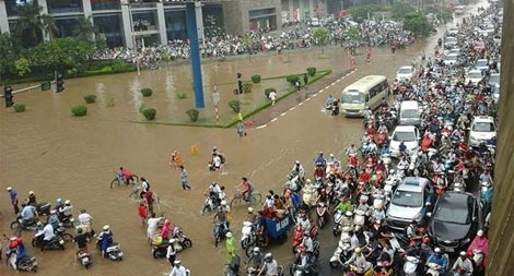 Hà Nội sẽ phải "lãnh" 4-5 đợt mưa lớn trong năm 2016