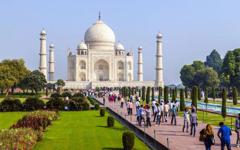Ô nhiễm môi trường đe dọa di tích – tượng đài tình yêu vĩnh cửu Taj Mahal