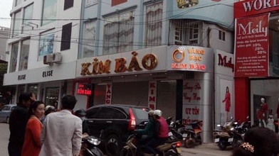 Trộm khoắng sạch tiệm vàng