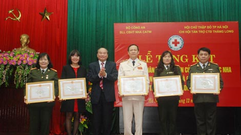 Tấm lòng nhân ái của các cựu cán bộ Công an