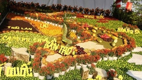 Guinness Việt Nam công nhận kỷ lục 'Bản đồ Việt Nam bằng trái cây lớn nhất'