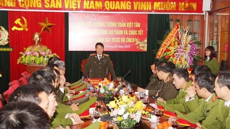 Thứ trưởng Trần Việt Tân kiểm tra công tác tại Cục Cảnh sát PCCC và CNCH