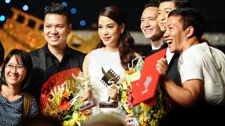 Thoả hiệp - 'Ao làng - Lộn xộn 