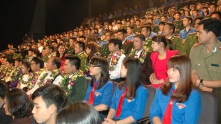 Vinh danh 10 gương mặt trẻ Việt Nam tiêu biểu 2014