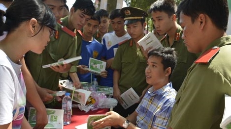 May mắn có đủ trải nghiệm để viết về đề tài Công an