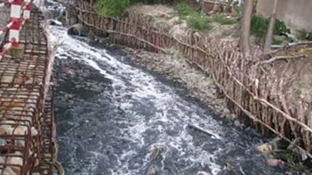 Ninh Bình: Bắt quả tang một công ty gây ô nhiễm môi trường 