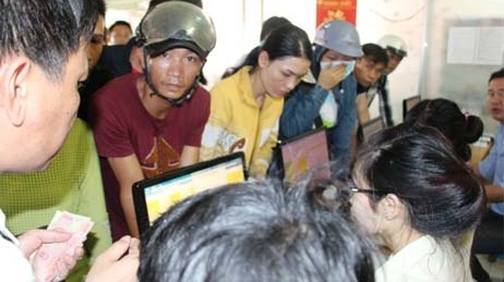 Dân khó bắt xe từ Cần Thơ đi TP Hồ Chí Minh