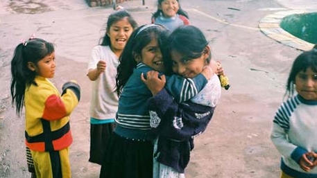 Nhà tù kỳ dị nhất thế giới ở Bolivia