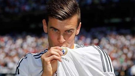 Gareth Bale lại trở thành 'vật tế thần'