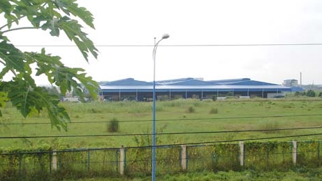 Một công ty bị kiện vì bỏ hoang đất