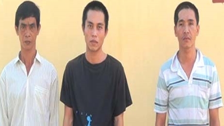 Khởi tố 3 đối tượng trộm và tiêu thụ tài sản trộm cắp