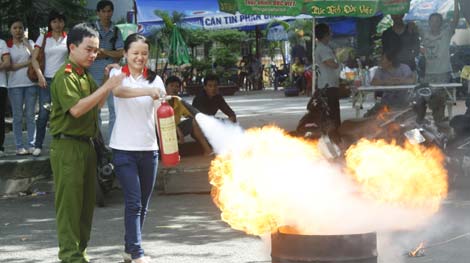 Bộ Công an kiểm tra công tác PCCC & CNCH tại tỉnh Bình Định