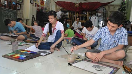 Hai mươi năm nặng lòng với trẻ câm điếc