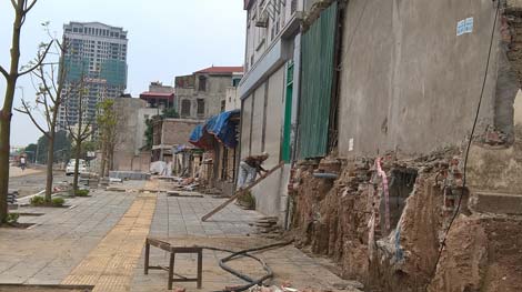 Nội thành 'chặt', ngoại thành 'lơi'